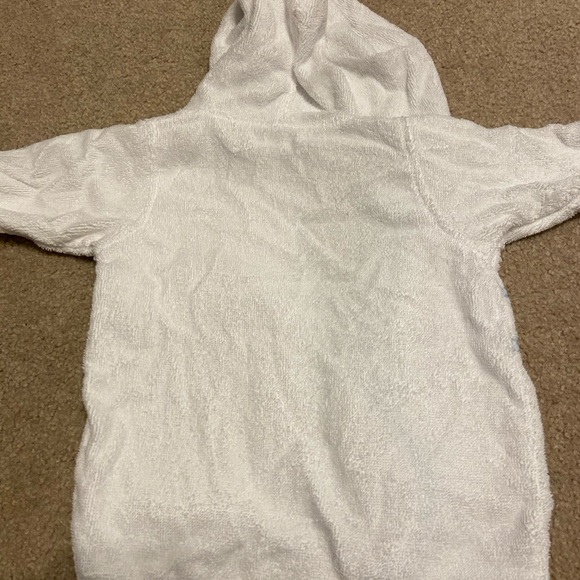 Baby Hooded Towel Robe with Booties - Picture 5 of 7